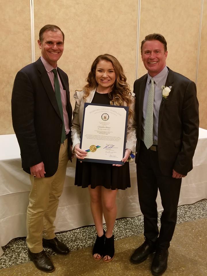 Claudia Bruce  receives the 2019 Women of Tomorrow Award!